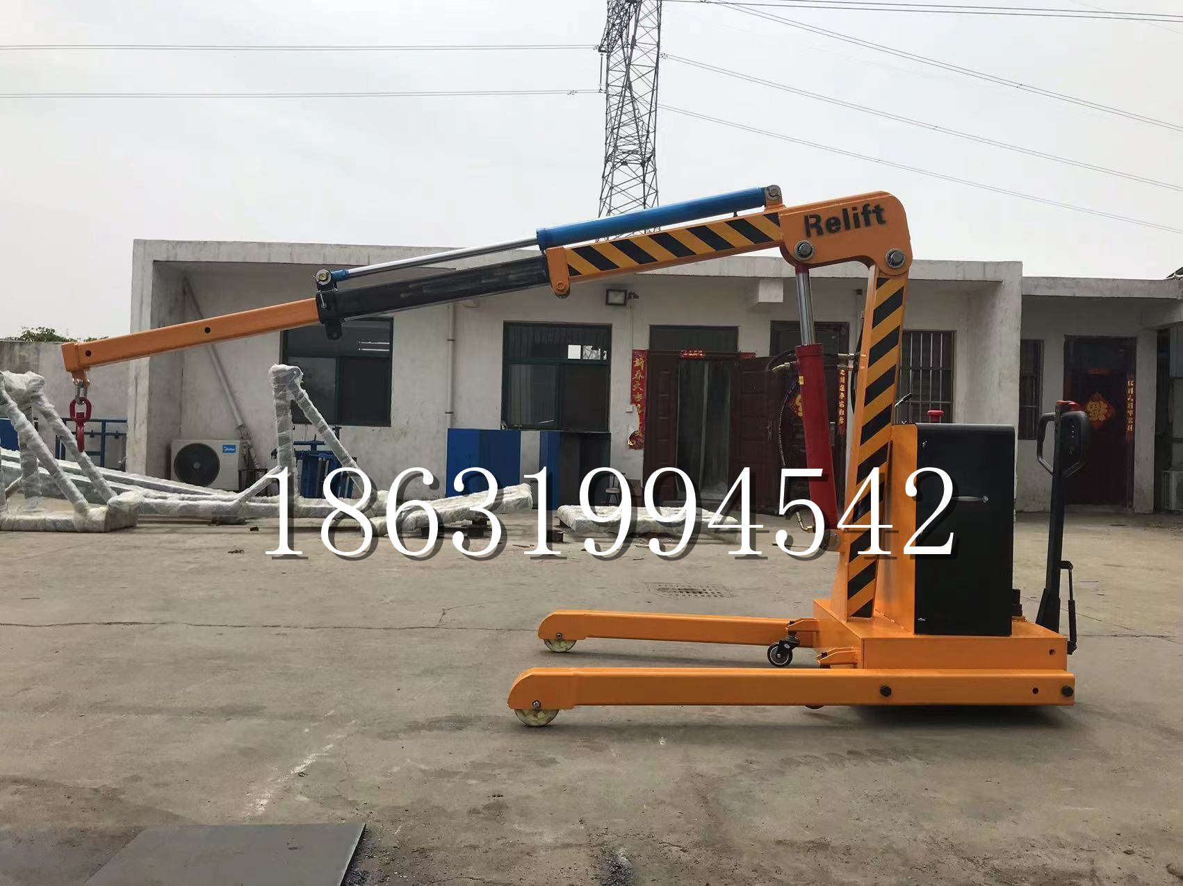 林西县久征定做3吨三轮随车吊 农用园林绿化移树吊 平板工程用小吊机